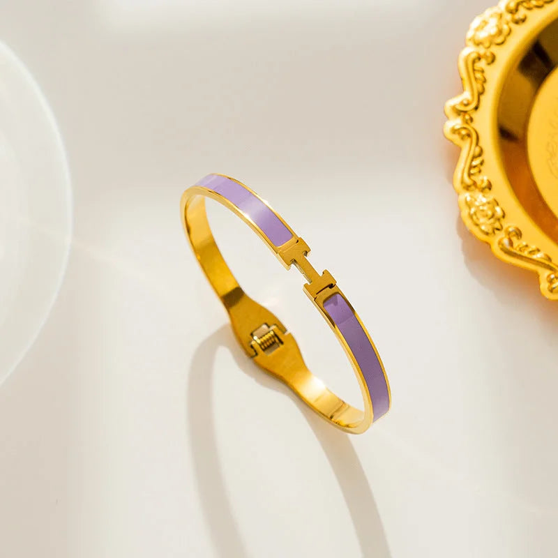The Mia Bangle