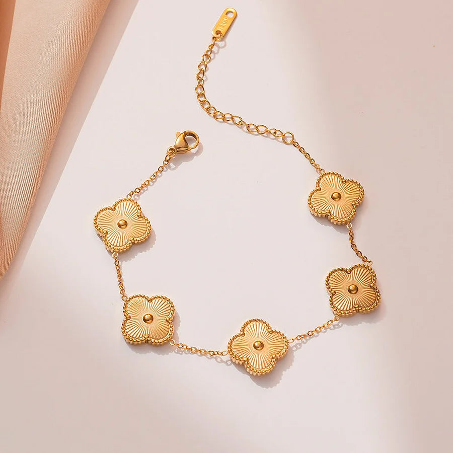 The Lily Bracelet